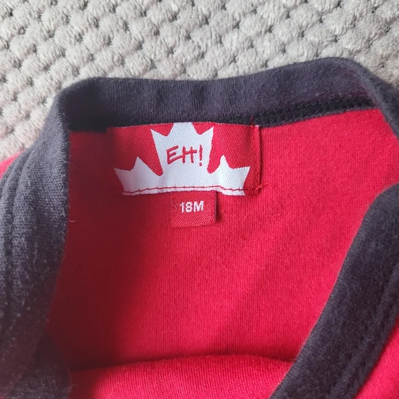 Mountie Sleeper - Picture 3 of 3